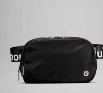 Lululemon Everywhere Belt Bag 1L (Black/White)